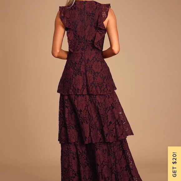 Lulus red lace dress formal. Size Small never worn - Picture 7 of 7